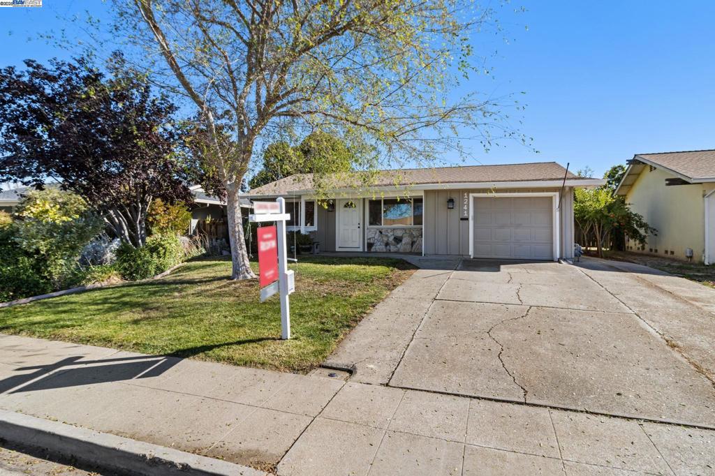 SPRINGTOWN - Residential