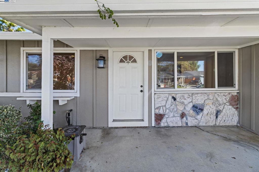 SPRINGTOWN - Residential