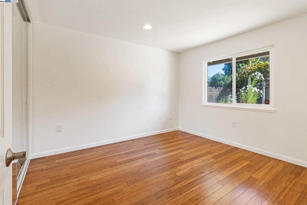 SPRINGTOWN - Residential