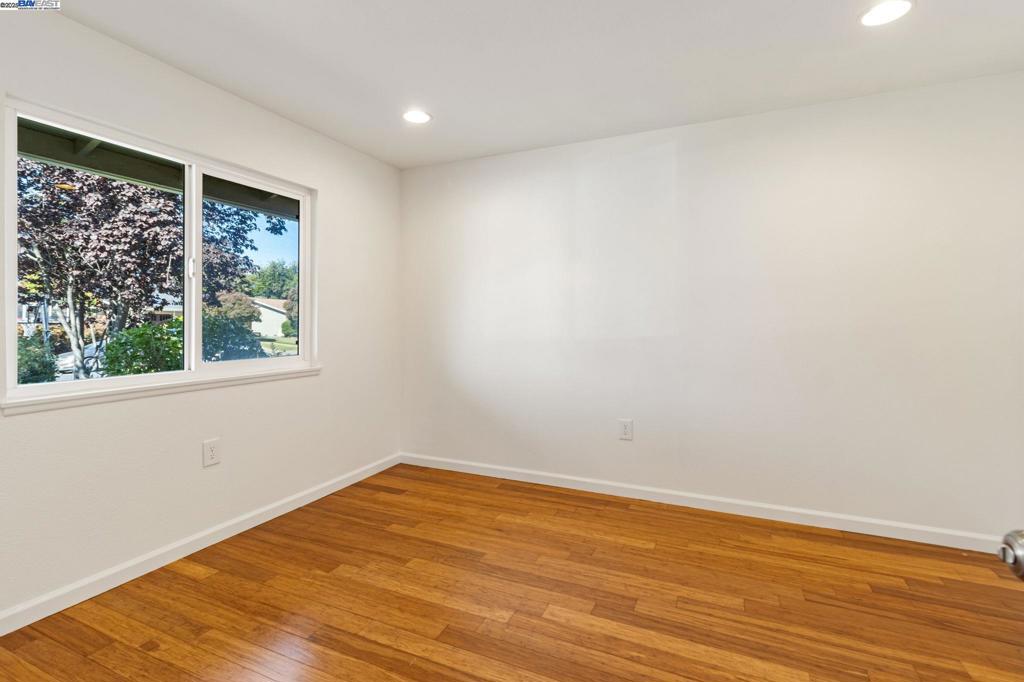 SPRINGTOWN - Residential