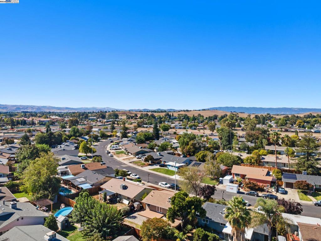 SPRINGTOWN - Residential
