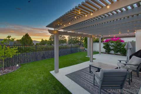 Photo of 15860 Caminito Cercado, San Diego, CA 92128 (MLS # 260017841SD)