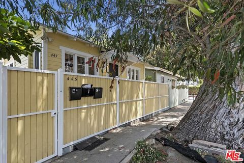 Photo of 443 GRAND #B, Venice, CA 90291 (MLS # 26660211)