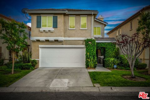 Photo of 24130 Tango Drive, Valencia, CA 91354 (MLS # 26711349)