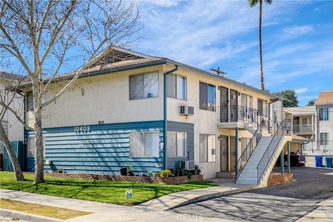 Photo of 10409 Parr, Sunland, CA 91040 (MLS # GD26035719)