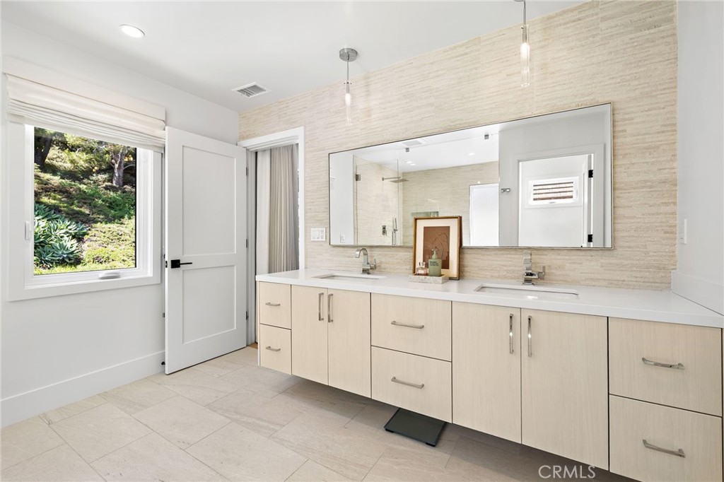 Meredith Canyon (MC) - Residential