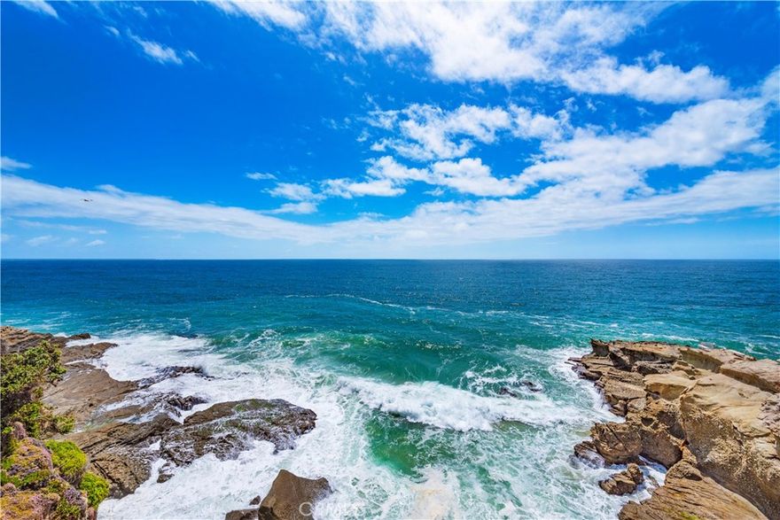 CASUAL ELEGANCE IS THE ORDER OF THE DAY IN THIS STUNNING OCEAN FRONT HOME.  Located atop a dramatic, private cove in THREE ARCH BAY, crashing waves, passing dolphins and never ending views add up to a one of a kind experience in this tastefully decorated bluff top home. You may never want to leave the large oceanfront decks, or spacious living areas, but if you do, THREE ARCH BAY offers resort style living with it’s secluded beach, volleyball, tennis and basketball courts, tot-lot and guard gated, round the clock security. 



THREE ARCH BAY is ideally located between The Montage Resort and The Ritz Carlton. LAGUNA BEACH is a charming city with artistic heritage and quirky character, all of which elevates it beyond being a “regular” seaside town.  During your summer stay you won't want to miss Laguna's Pageant of the Masters, Art-A-Fair or the world famous Sawdust Festival.  Surf, boogie board and stand up paddle along Laguna's pristine coastline. Whale watch and jet-ski from nearby Dana Point Harbor.  Hot summer nights are perfect for trolley rides into town to dine, shop or just hang out.  The Winter Fantasy Sawdust Festival is a fun way to enjoy Laguna in winter months along with Art Walk and all the local holiday shopping you'll need.  You'll never run out of things to do during your stay in THREE ARCH BAY!