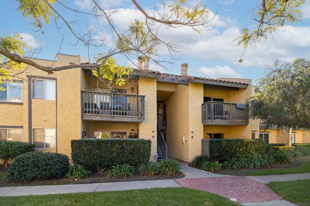 Paradise Hills - Residential