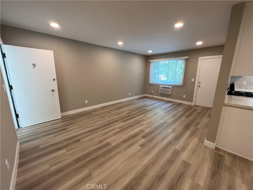 Not Applicable-105 - Residential Lease