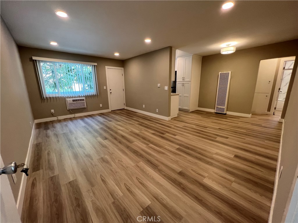 Not Applicable-105 - Residential Lease