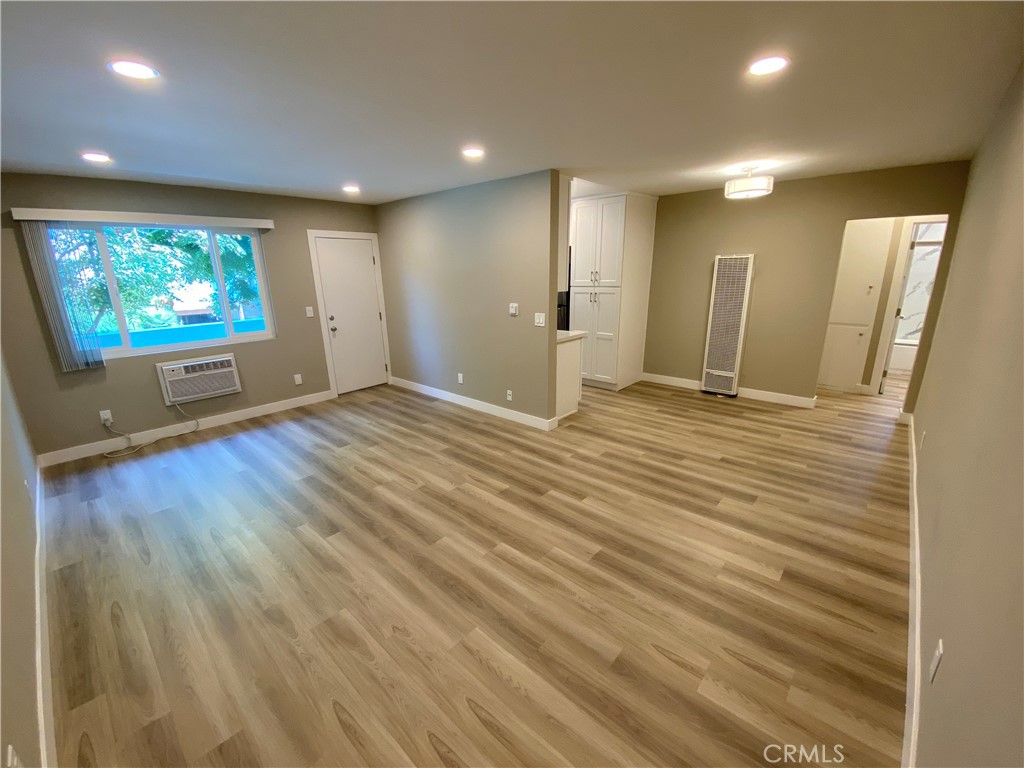 Not Applicable-105 - Residential Lease