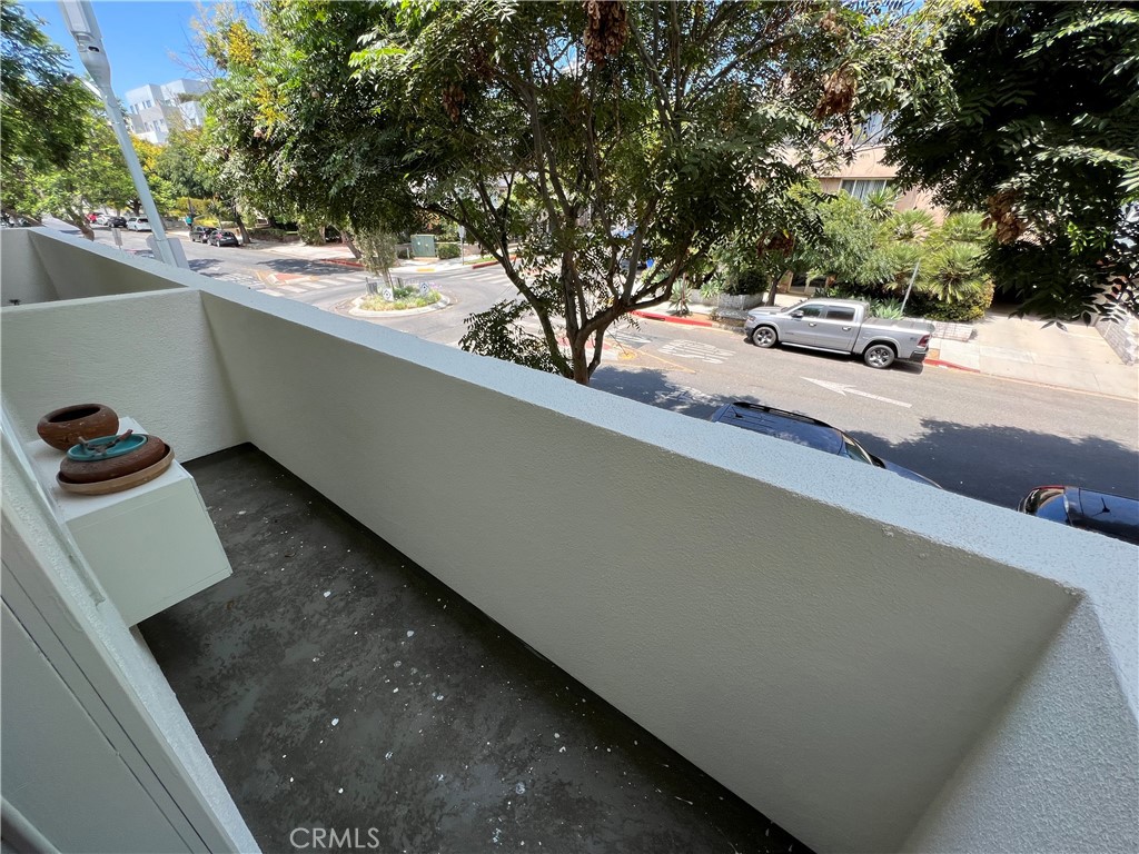 Not Applicable-105 - Residential Lease