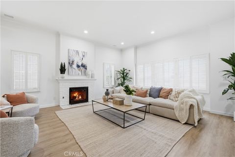Photo of 1530 Steinhart Avenue, Redondo Beach, CA 90278 (MLS # SB26074384)