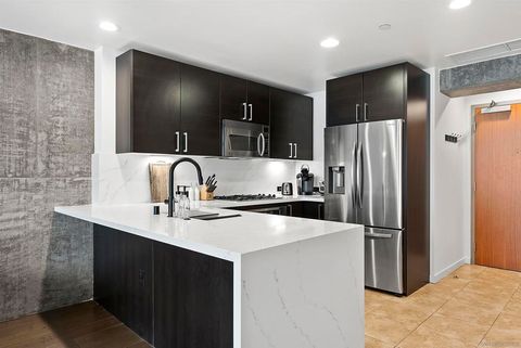 Photo of 800 The Mark Ln Ln #803, San Diego, CA 92101 (MLS # 260003065SD)