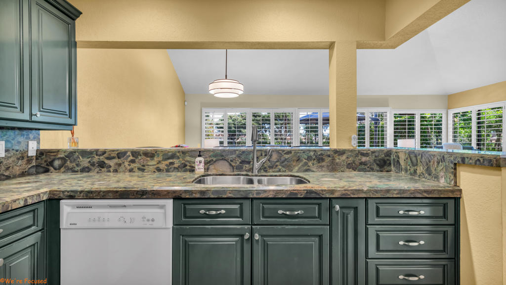 Woodhaven Country Cl - Residential