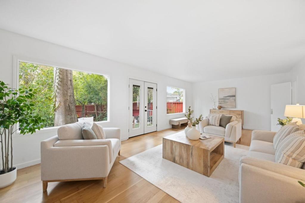 2425 Alameda De Las Pulgas
