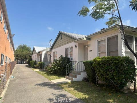 Photo of 1029 Ruberta AVE, Glendale, CA 91201 (MLS # GD26138881)