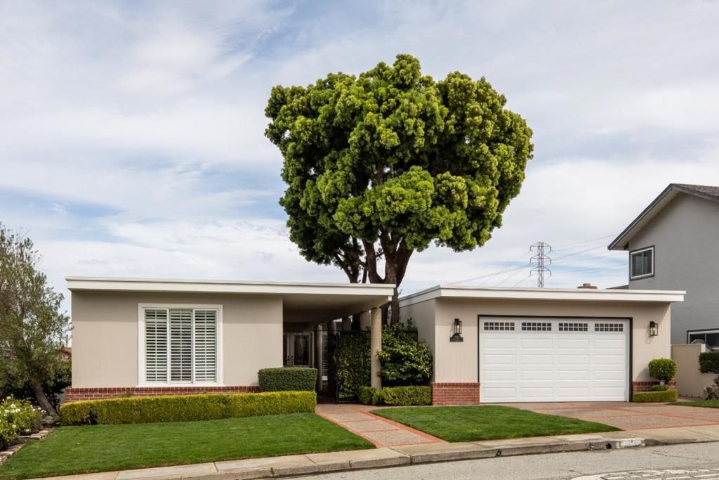 Photo of 818 Crestview Drive, Millbrae, CA 94030 (MLS # ML82023724)
