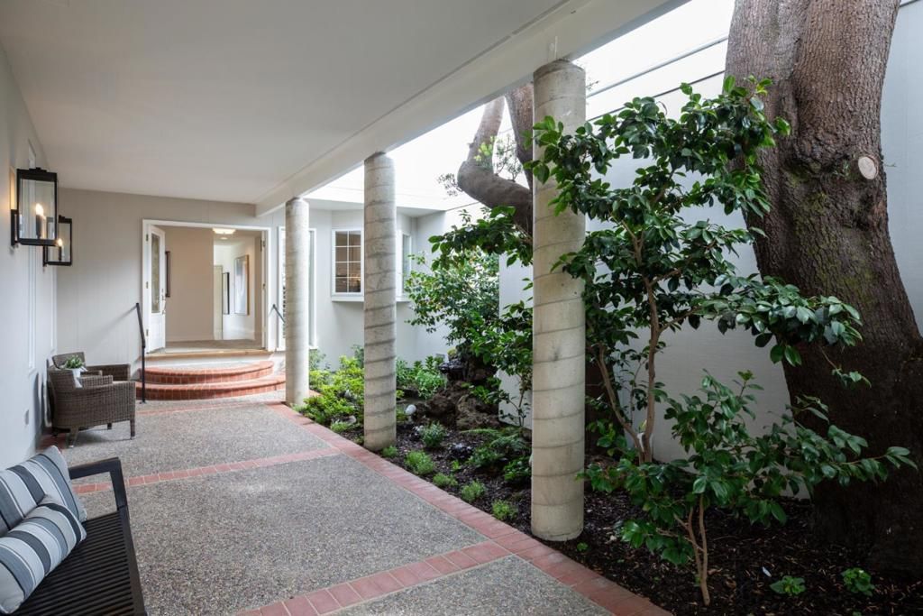 Photo of 818 Crestview Drive, Millbrae, CA 94030 (MLS # ML82023724)