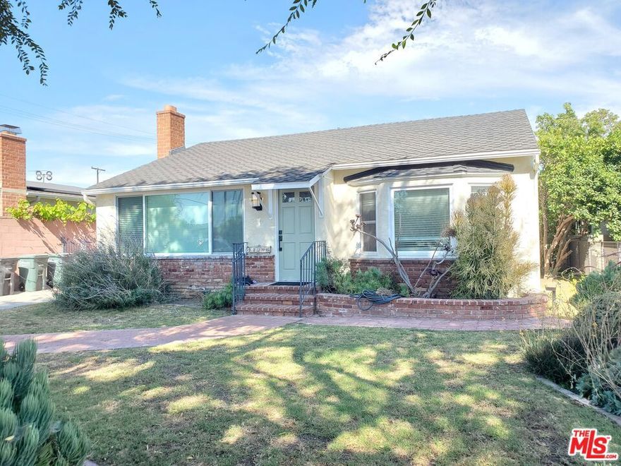 Beautifully updated 3 bedrooms & 2 bathrooms Home in Sunkist Park available immediately for Lease.  The updated kitchen has a large island, new appliances, and quartz countertops, opens to the Living room with FP, wood floors and newer windows. This Home also offers a detached ADU with one Bedroom & Living room or 2 bedrooms, bathroom & small kitchen area perfect for office or mother-in-law unit or for guests.  Laundry is located in the garage.  Large private yard waiting for you! Walking distance to El Marino Elementary School and Park! Centrally located to everything Culver City has to offer.