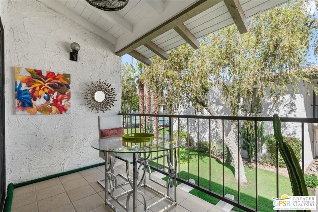 1050 E Ramon Road 34