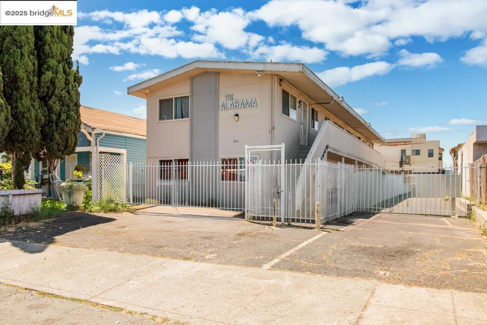 601 Alabama St