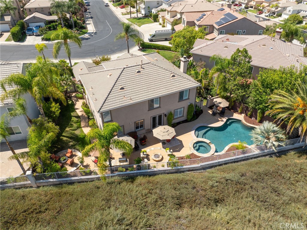 45250 Oakville Court