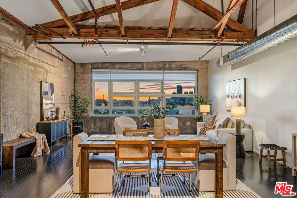 Photo of 530 S Hewitt Street #539, Los Angeles, CA 90013 (MLS # 25631609)