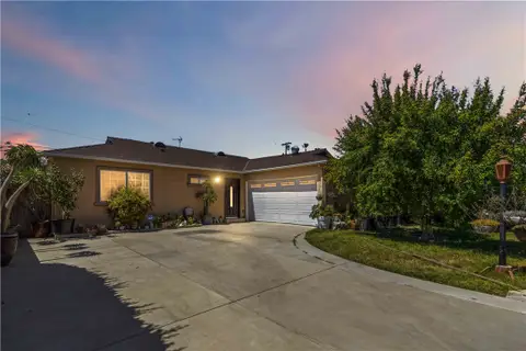 MLS: SR26136897
