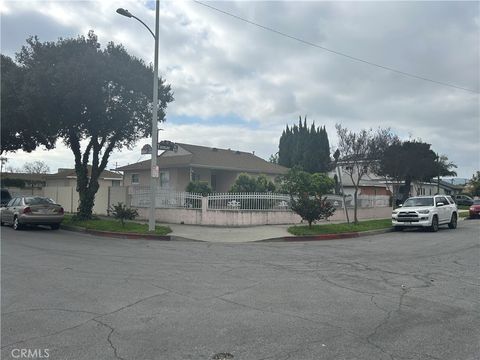 Photo of 882 Tamar Dr, La Puente, CA 91746 (MLS # WS26055028)