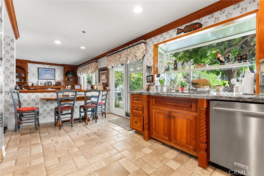 Montbury On The Hill (MBY) - Residential