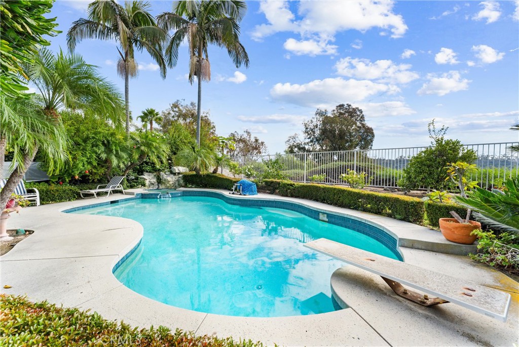 Montbury On The Hill (MBY) - Residential