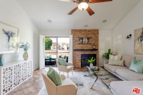 Photo of 4852 Cabana Drive #202, Huntington Beach, CA 92649 (MLS # 26665599)