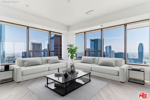 Photo of 1100 Wilshire Boulevard #3011, Los Angeles, CA 90017 (MLS # 25612045)