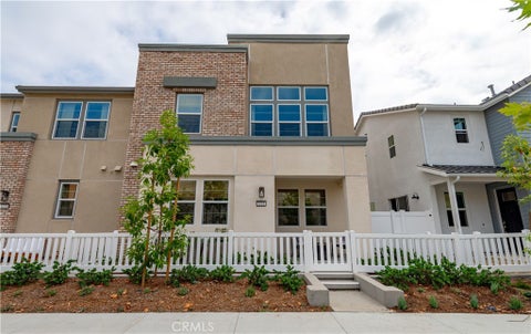 Photo of 1221 Brush Creek Crk, Rancho Mission Viejo, CA 92694 (MLS # OC26122045)