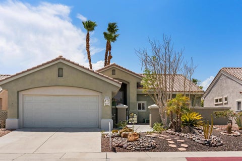 Photo of 38563 Bent Palm Drive, Palm Desert, CA 92211 (MLS # 219151054DA)