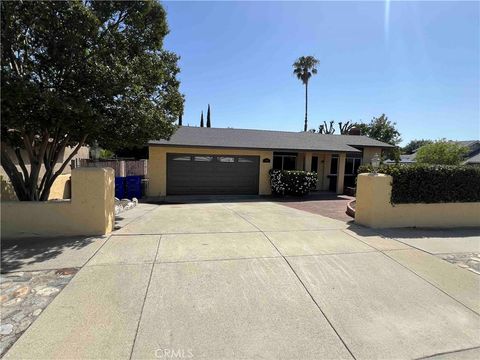 Photo of 9913 Monte Vista St, Rancho Cucamonga, CA 91701 (MLS # IV26080734)