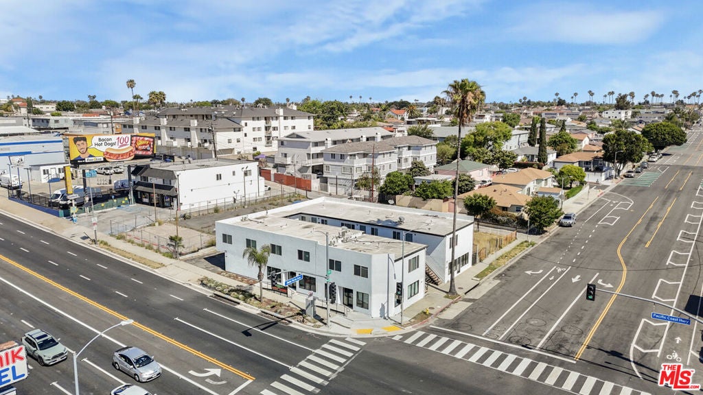 1401 Pacific Coast Highway