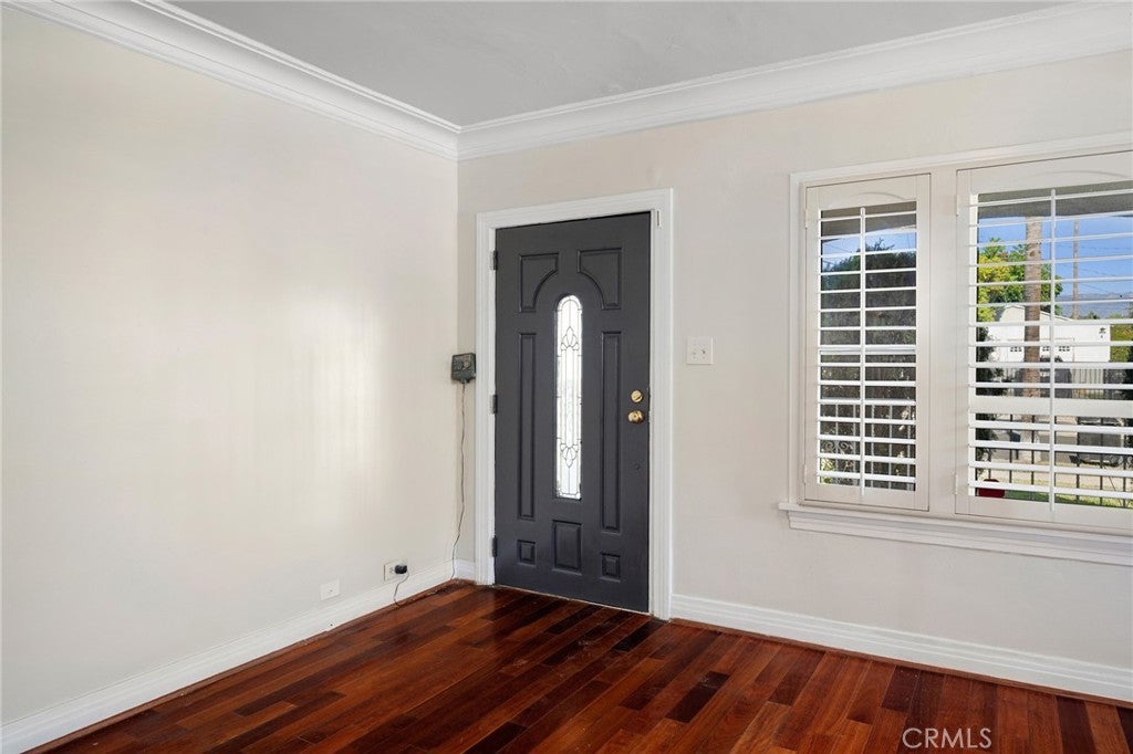 3208 Keats