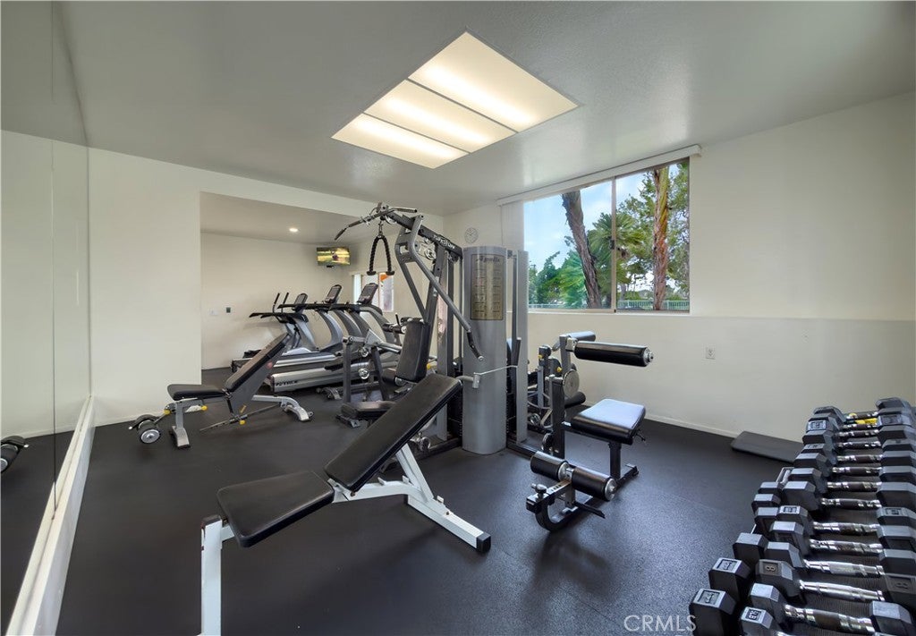 14 Villa Point, Newport Beach CA 92660 - Photo 17