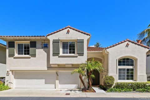 Photo of 6085 Hillpointe Row ROW, La Jolla, CA 92037 (MLS # NDP2605368)