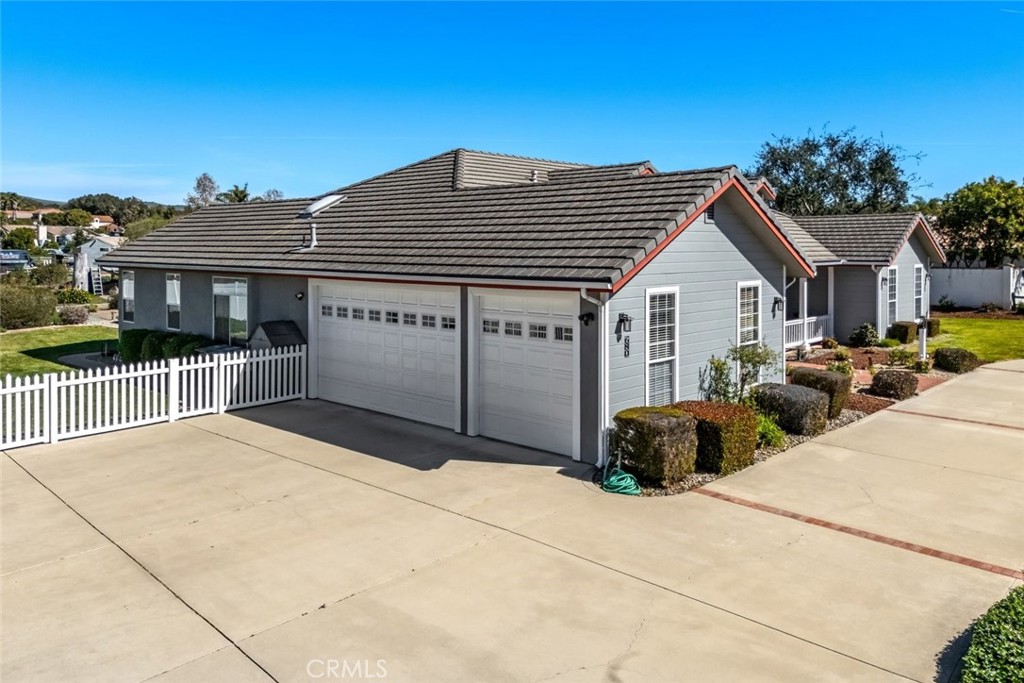 680 Sweet Donna Place