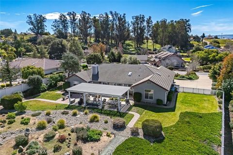 Tiny photo for 680 Sweet Donna Place, Nipomo, CA 93444 (MLS # PI26029342)