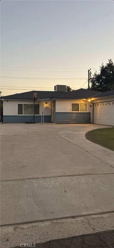 Photo of 3509 Laverne Ave, Bakersfield, CA 93309 (MLS # PI26089653)