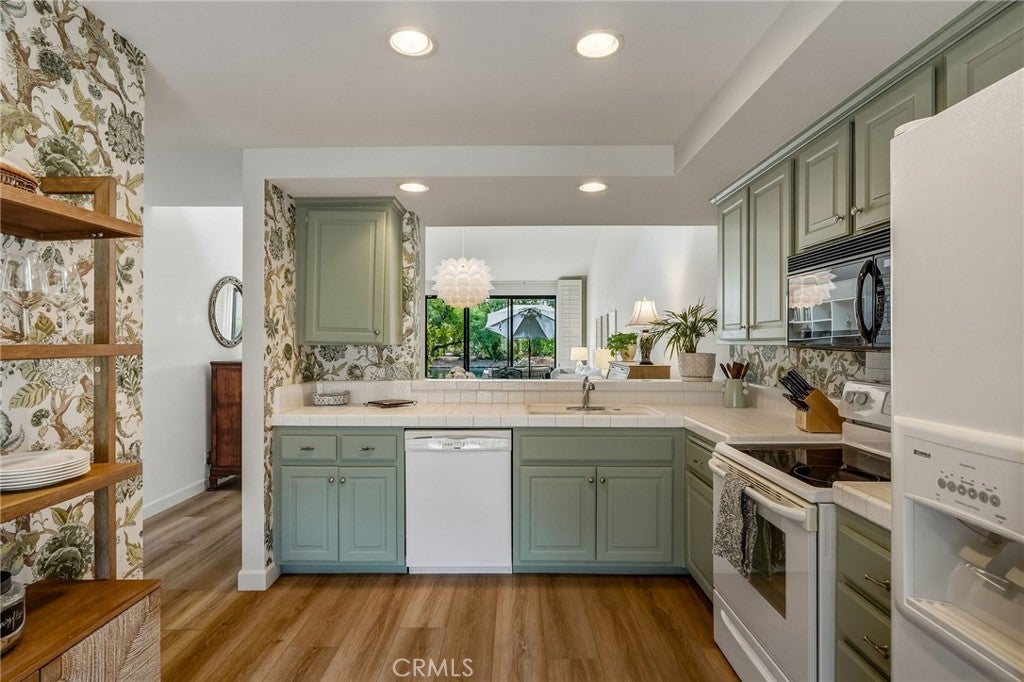 345 Bouquet Canyon Drive