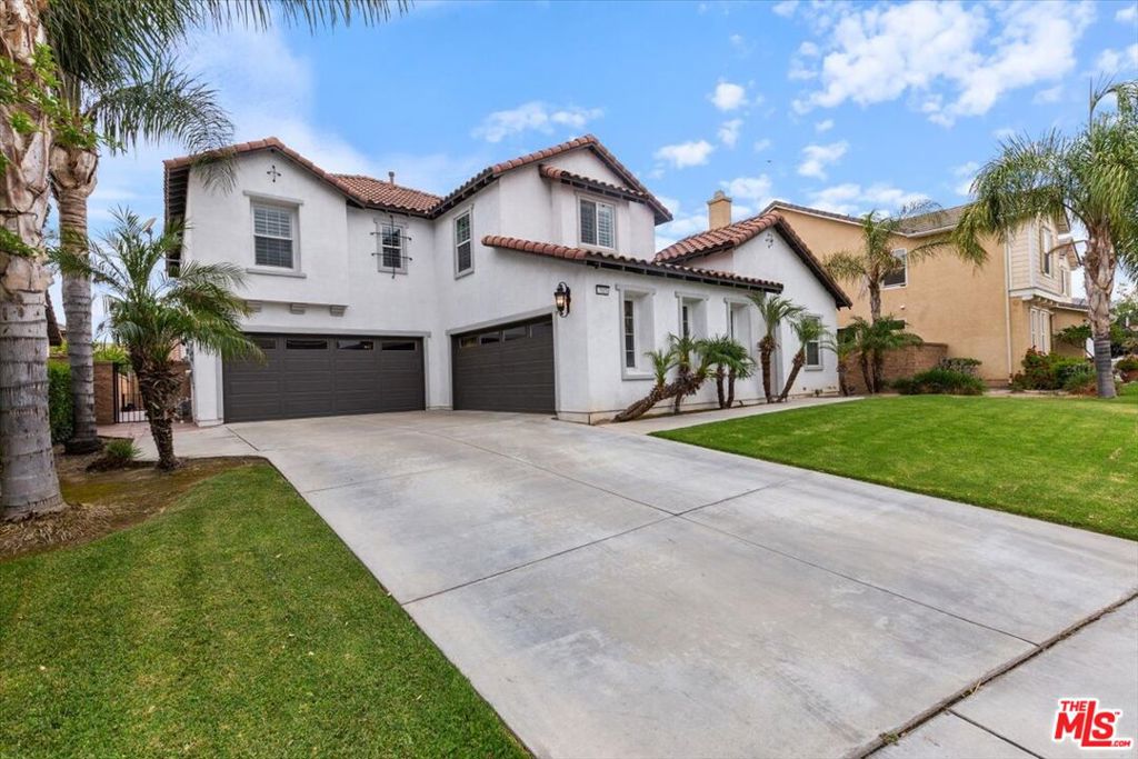 7915 Saddletree Court