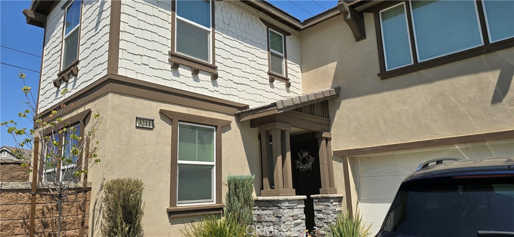 3211 E Mt Rainier Drive