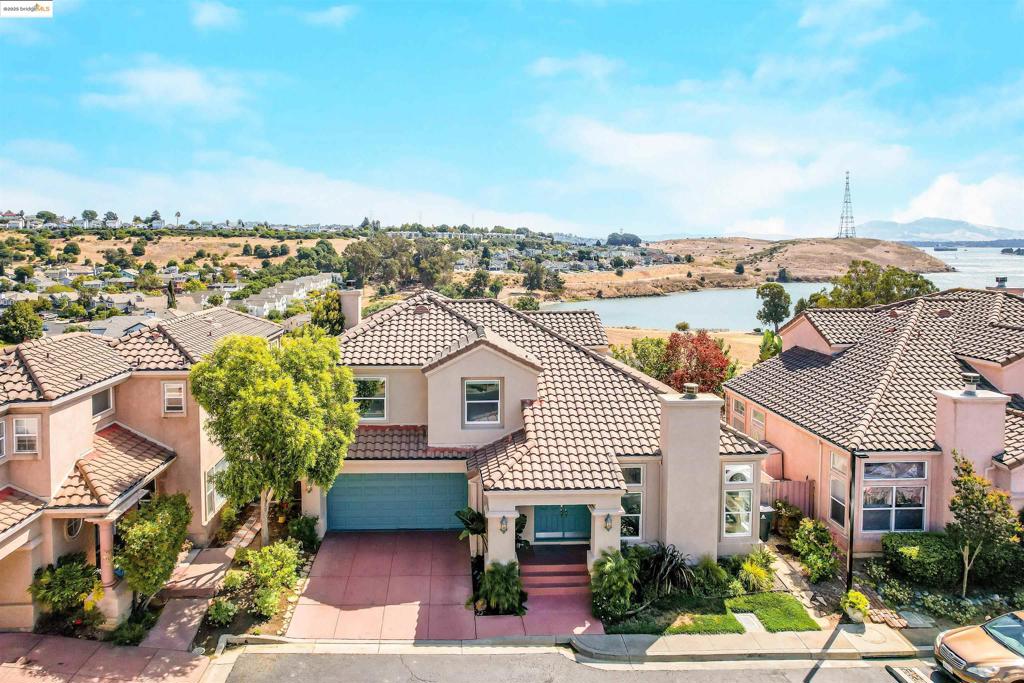 GLEN COVE - Residential