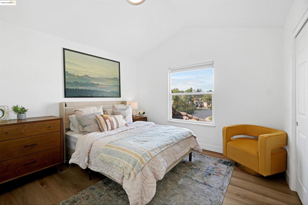 GLEN COVE - Residential