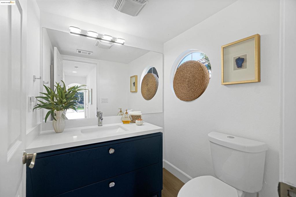 GLEN COVE - Residential